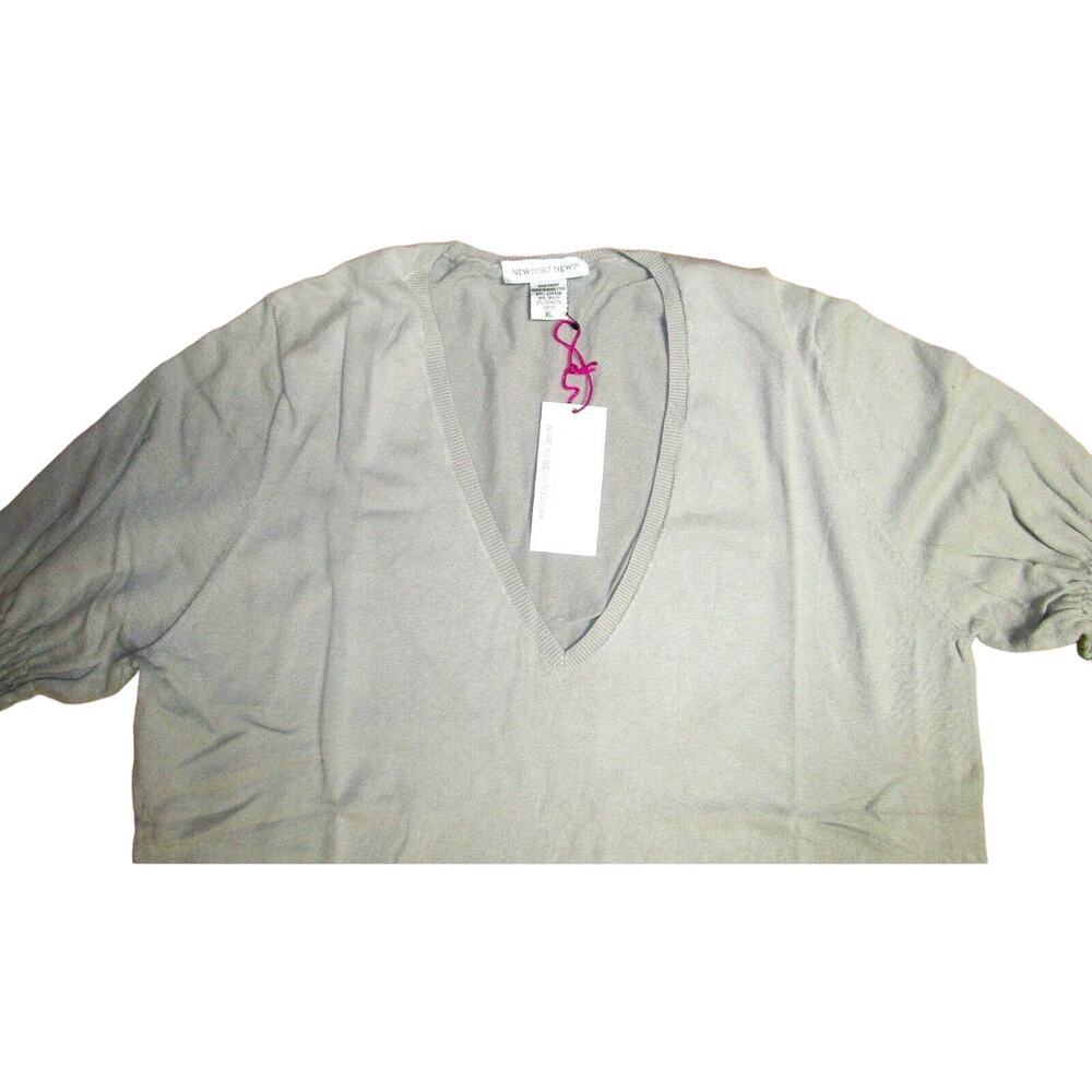 Newport News Women’s Gray Tunic Sweater Size XL V-Neck Smocked Sleeves Cabincore